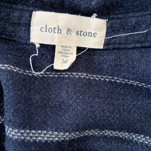 Cloth & Stone Striped Button Front Shirt Medium Blue Long Sleeve - Picture 6 of 9